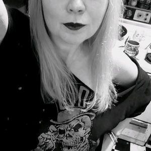 Meet your Posher, Justine